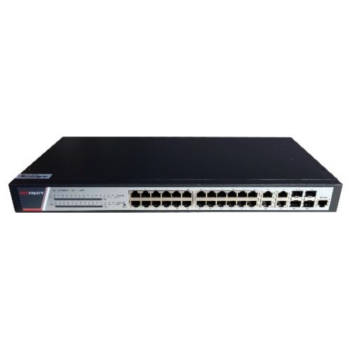 28 portos gigabit PoE switch (370 W); 24 PoE + 4 combo uplink port; teljesen menedzselhető