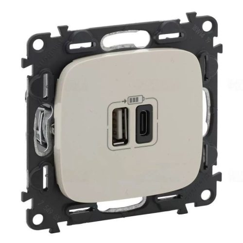 Legrand Valena Allure 754966 Mechanizmus burkolatú aljzat, USB