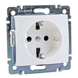   Legrand Valena 774222 Mechanizmus burkolatú aljzat, Erős áram