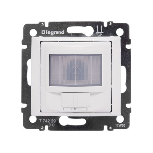 Legrand Valena 774229 Mechanizmus burkolatú kapcsoló, Erős áram