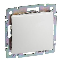  Legrand Valena 774411 Mechanizmus burkolatú kapcsoló, Erős áram